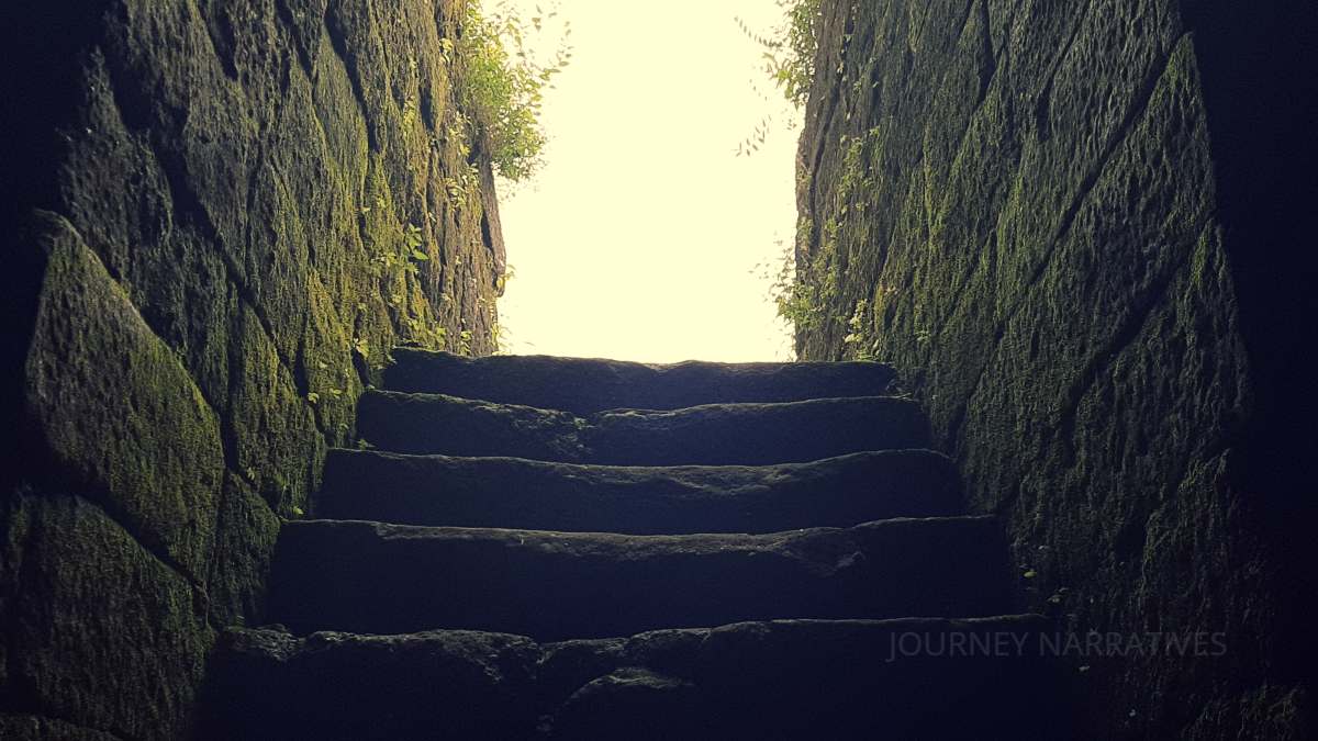 Popular trekking trails and mountain landscapes in Maharashtra, a paradise for outdoor enthusiasts