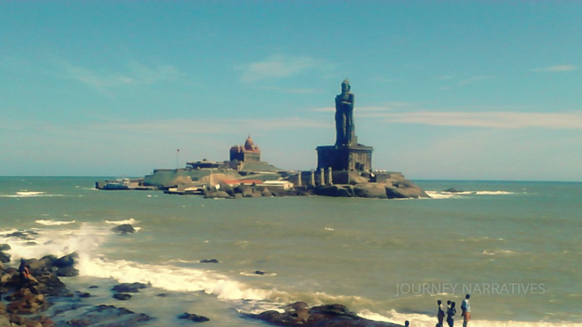 Thiruvalluvar Statue and Vivekananda Rock Memorial viewed from Kanyakumari mainland coastline