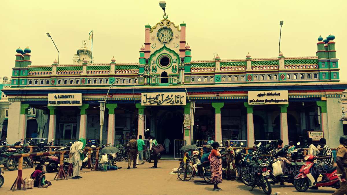 Nagore Dargah in Tamil Nadu, a respected Sufi shrine symbolizing faith, peace, and communal harmony