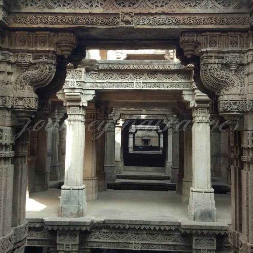 5 Fascinating Facts from My Visit to Adalaj Stepwell: A Journey into Ancient Architecture and History